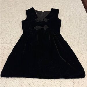 Vintage Velvet Black A-Line Scoop Neck Cocktail Dress